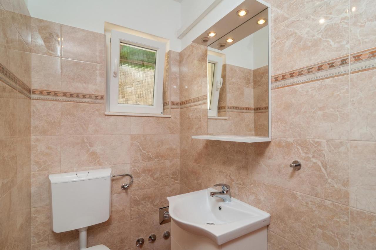 Apartment Victoria Omiš Exteriér fotografie